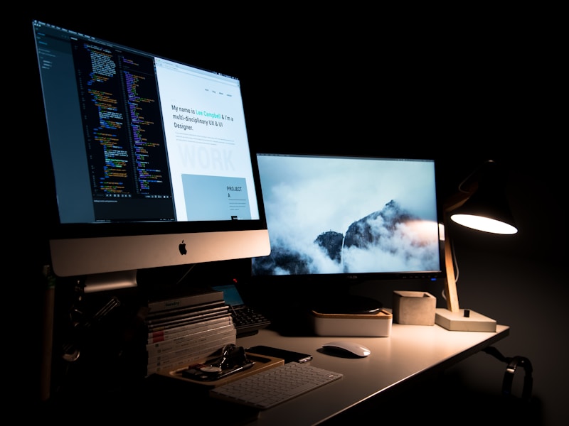 موقع تجارة إلكترونية متكامل